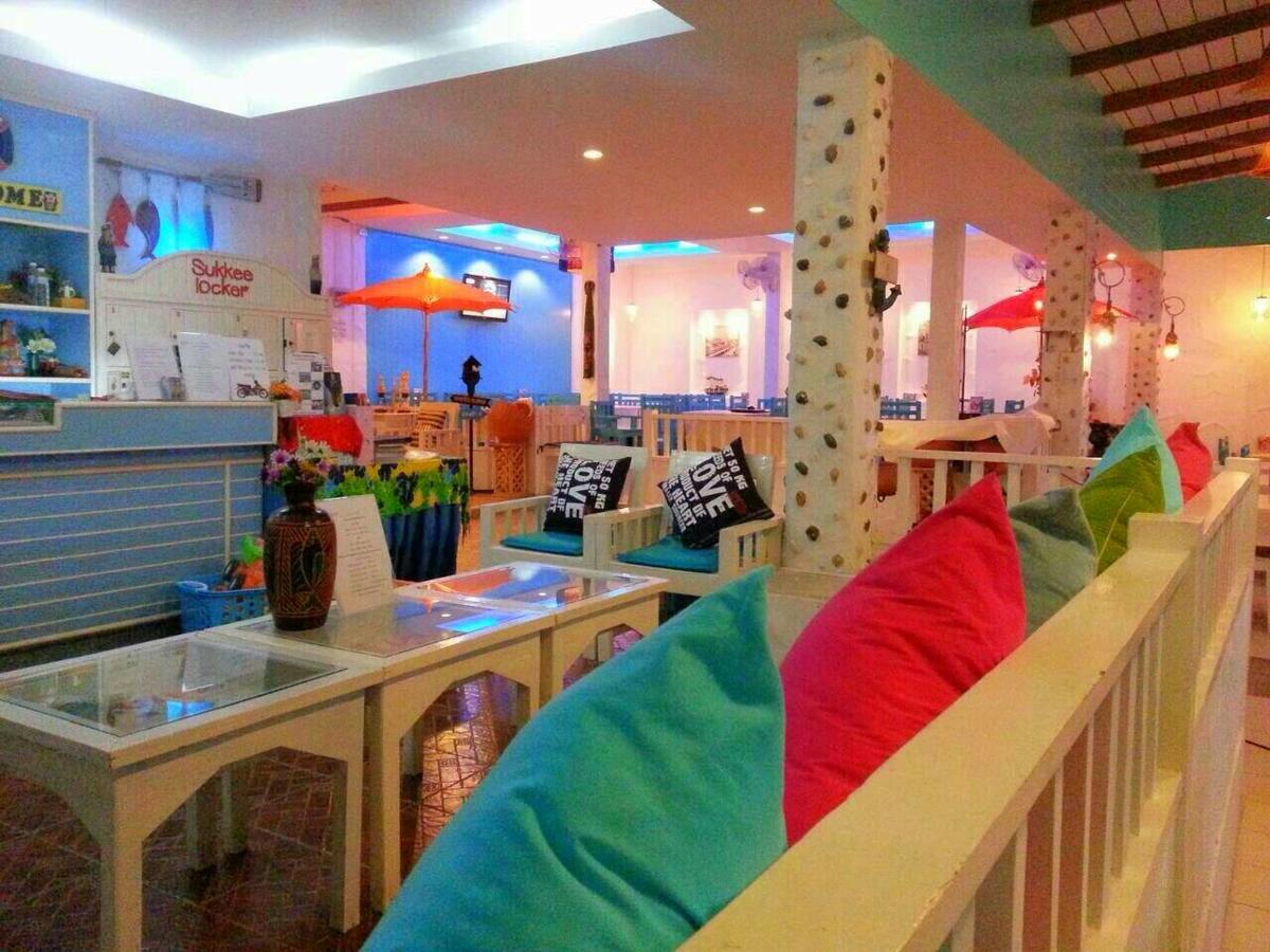 Sukkee Beach Resort Koh Larn Exteriör bild